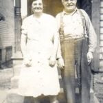 John and Elizabeth Moffit John_Elizabeth_Moffitt