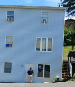 Ros's apartment in Sunnyside, Morgantown, WV